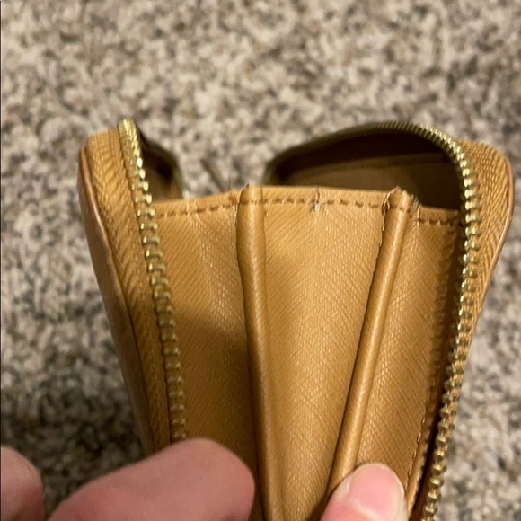 Fossil wallet - Picture 3 of 5